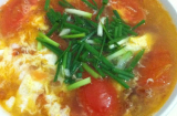Canh trứng cà chua - món ăn ngon và bổ hơn cả nhân sâm