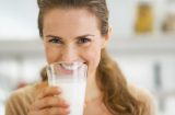 Uống sữa vào đúng thời điểm này tốt hơn ngàn năm dùng thuốc bổ