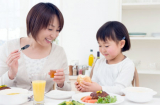 Sai lầm khi ăn sáng khiến trẻ kém thông minh, 90 % mẹ Việt mắc phải