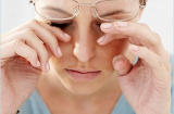 Hướng dẫn cách chăm sóc cho người bị bệnh ung thư mắt