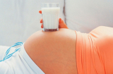 Mang thai có nên uống sữa đậu nành không?
