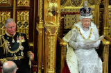 Những điều chưa biết về mối quan hệ giữa Nữ hoàng Elizabeth II và người thừa kế ngai vàng Thái tử Charles