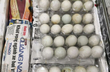 Người phụ nữ Việt mang 490 trứng vịt lộn mua ở chợ trời vào Singapore bị phạt 5.000 USD