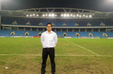 'Thầy phong thủy' di dời 40 quả bóng bê tông cho rằng tuyển Việt Nam sẽ nâng Cúp vô địch AFF