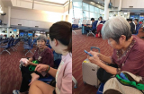 Cụ bà 76 tuổi trốn con cháu xách balo đi du lịch bụi Thái Lan khiến mọi người ngỡ ngàng