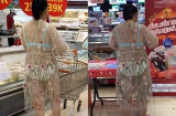 Vào siêu thị đông đúc nhưng người phụ nữ lại thản nhiên mặc chiếc váy mỏng tang để lộ cả nội y