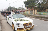 Đám cưới Phú Thọ 'gây sốt' với xe hoa Audi mạ vàng và dàn SH theo sau 'siêu khủng'