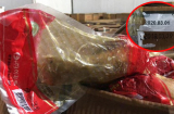 'Tóm gọn' 12 tấn đùi gà tây hun khói quá hạn 1 năm đang được 'sửa date' chuẩn bị tung ra thị trường Tết