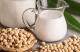 Uống 1 cốc sữa đậu nành theo cách này giúp vòng 1 căng đầy tự nhiên lại chống lão hóa