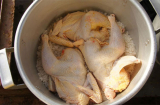Luộc gà cho nước là xưa: Nấu theo cách này đảm bảo thơm ngon, ngọt thịt, đúng hàng cực phẩm
