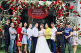 'Cô dâu 62 tuổi' xúng xính trong lễ kỉ niệm 2 năm ngày cưới, dân mạng vẫn tranh cãi một điều duy nhất