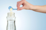 5 loại nước tuyệt đối không được dùng để pha sữa công thức, số 5 nhiều mẹ nghĩ bổ dưỡng nhưng lại hại con