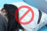 6 thói quen khi ngủ tưởng vô hại nhưng làm giảm tuổi thọ khiến bạn chưa già đã sinh bệnh