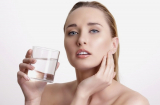 6 tác dụng tuyệt vời của việc uống nước ấm với làn da mà bạn chưa biết