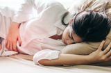 4 dấu hiệu khi ngủ cho thấy gan của bạn đang hoạt động kém hiệu quả, càng để lâu càng rút ngắn tuổi thọ