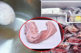 Dùng nước lạnh để rã đông thịt, chuyên gia lắc đầu: Sai bét!