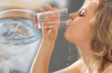 4 khung giờ uống nước mỗi ngày thúc đẩy quá trình giải độc cơ thể, giúp da sáng mịn khỏe đẹp hơn