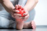6 kiểu đau chân cảnh báo bệnh: Tưởng đau nhức thông thường nhưng có thể là suy tim, suy thận