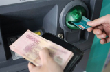 Rút tiền ở cây ATM không may bị nuốt thẻ: Đừng lo lắng làm ngay cách này để không  bị thiệt thòi