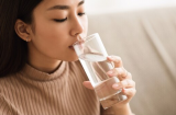 4 sai lầm khi uống nước gây hại gan thận của bạn