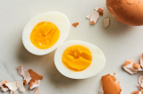 Thả thứ này vào luộc trứng: Món ăn thơm ngon đậm vị, dễ bóc vỏ