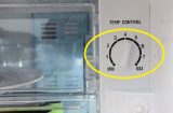 Trên tủ lạnh có 2 nút điều chỉnh: Chỉnh đúng giảm nửa tiền điện, dùng chục năm không hỏng