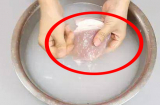 Rửa thịt lợn với nước càng rửa càng bẩn: Dùng nước này thịt sạch bong, thơm phức