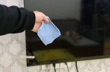 Lau màn hình tivi đừng dùng giấy ăn hay nước lã: Làm theo cách này tivi sạch bóng, không bám bụi