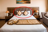 Vì sao khách sạn luôn đặt 4 chiếc gối trên giường: Chúng có công dụng đặc biệt mà nhiều người chưa biết