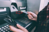 Đi rút tiền không may bị nuốt thẻ ATM: Ấn ngay nút này lấy lại dễ dàng, không cần tốn thời gian chờ đợi