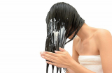 Thói quen tắm gội khiến tóc bạn gãy rụng xơ rối, đặc biệt thói quen thứ 2 nhiều người hay mắc