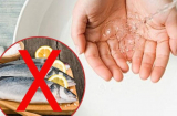 Cách khử mùi tanh trên tay sau khi chế biến hải sản bằng nguyên liệu có sẵn trong bếp