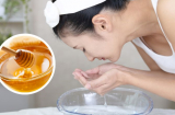 Rửa mặt với 1 giọt mật ong giúp da dưỡng ẩm cực tốt, không nứt nẻ và trắng mịn