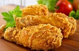 Công thức làm gà rán KFC: Vỏ giòn rụm, thịt mềm tan, ăn ngon hết nấc