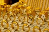 Giá vàng 7/5 tăng vọt: Nhà đầu tư nên mừng hay lo?
