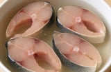 Bất cứ loại cá gì, cứ ngâm trong nước này khử sạch mùi tanh, cá ngọt, chắc thịt ngon gấp nhiều lần