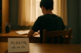 Đối mặt với con tuổi dậy thì nổi loạn: Hãy thử 'Quy tắc Vòng Tay Ẩn Hình', dạy con bằng sự tôn trọng ngầm