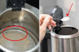 Ấm đun nước bám đầy cặn bẩn, cho thứ này vào đun sôi là ấm sạch bong, sáng bóng