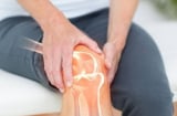 3 loại nước bị ví như 'vua rút cạn canxi' – Uống thường xuyên khiến xương giòn yếu