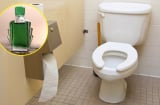 Nhỏ vài giọt dầu gió vào bồn cầu, bạn sẽ thấy được công dụng tuyệt vời đến khó tin