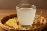 Uống nước dừa đun nóng: Cách giải nhiệt mới giúp tăng cường sức khỏe mùa hè