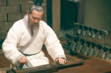 Tổ tiên khuyên: 4 thứ không nên tích trữ trong nhà vì càng tích càng nghèo