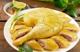 Luộc gà không cần nước dùng: bí quyết gà vàng óng, thịt ngọt, không tanh, không đỏ