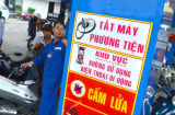 Từ 1/7/2025: Sử dụng điện thoại tại cây xăng có thể bị phạt đến 7 triệu đồng, có phải không?