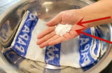 Mẹo làm sạch khăn tắm, khăn mặt bị nhớt, có mùi hôi: Ngâm trong loại nước này là mềm mại, sạch như mới