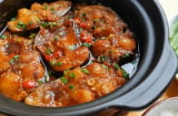 Kho cá chỉ bỏ mắm và tương thôi chưa đúng: Thả thêm loại nước này vào, cá chắc thịt hết sạch mùi tanh