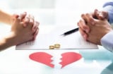 Ai sợ ly hôn hơn trong hôn nhân? Câu trả lời thực tế khiến nhiều người giật mình