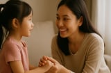 5 câu nói cha mẹ EQ thấp hay buông nơi đông người – Biến con thành đứa trẻ rụt rè, thiếu tự tin