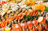Hải sản ngon miệng nhưng cực độc: Bác sĩ cảnh báo 4 sai lầm dễ khiến bạn nhập viện