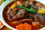 Cách nấu bò hầm tiêu ngon